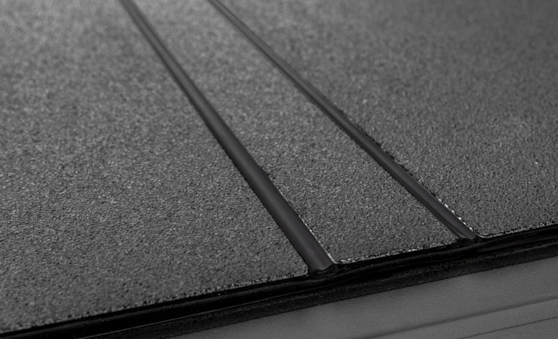 Access LOMAX Stance Hard Cover 19+ Chevy/GMC Full Size 1500 6ft 6in Box (w/ or w/o MultiPro Tailgate) G3020089
