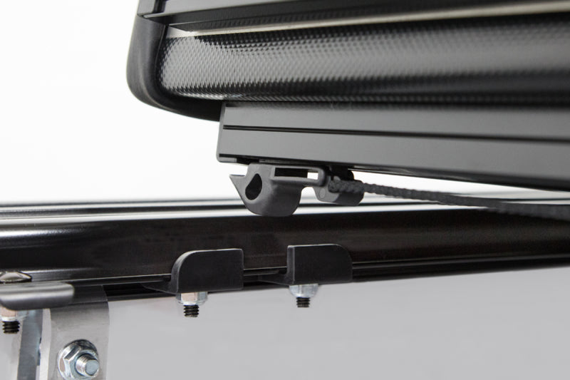 Access Lomax Tri-Fold 09-17 Dodge Ram 1500 5ft 7in Short Bed (w/o RamBox Cargo Management