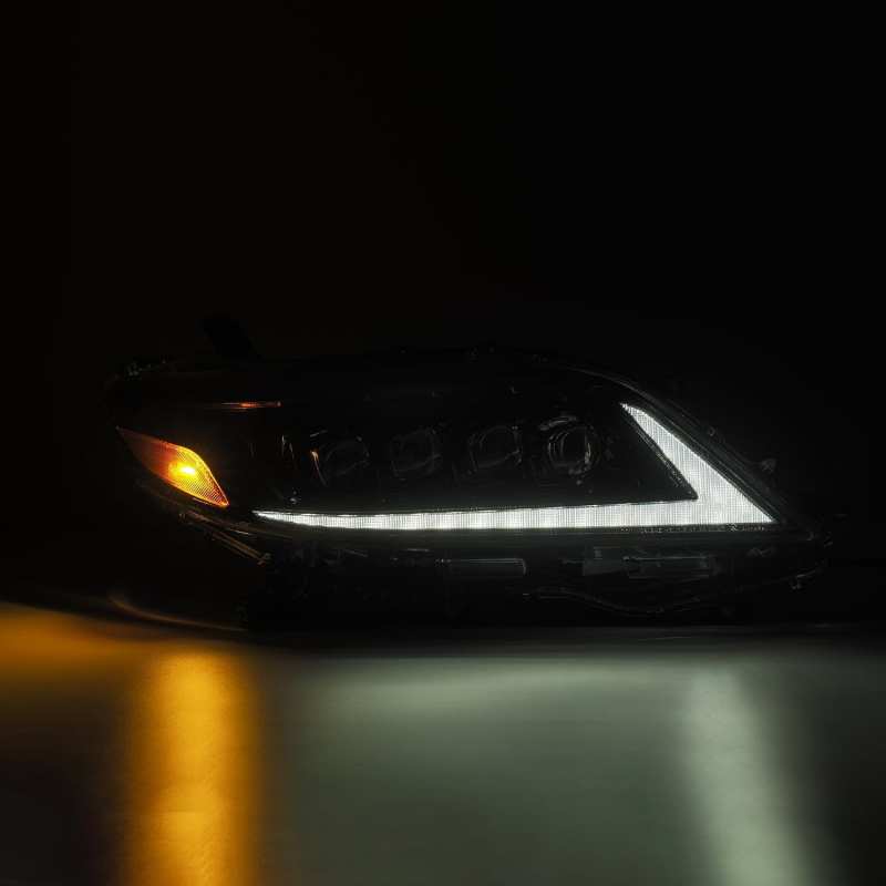 AlphaRex 11-21 Toyota Sienna LUXX LED Proj Headlights Plank Style Alpha Black — 20CYH