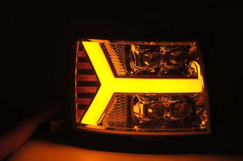 AlphaRex 07-13 Chevy 1500HD NOVA LED Proj Headlights Plank Style Chrm w/Activ Light/Seq