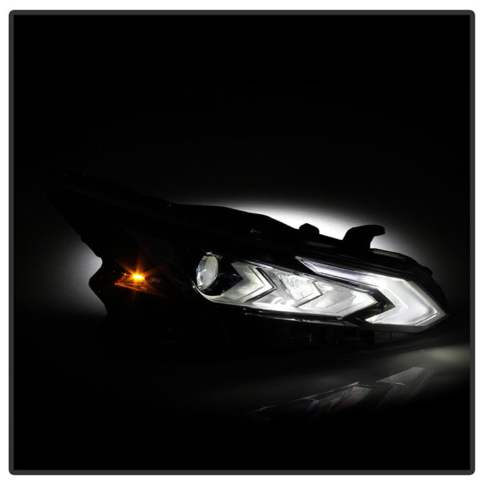 xTune Nissan Altima 19-20 4Dr w High Beam LED Projector Headlight- OE Right