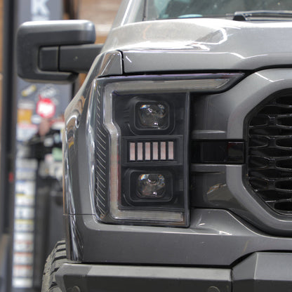 SPYDER Signature 20-21 Ford F150(Halogen Model) Proj. Headlights - Black(PRO-YD-FF15021HALSI-SEQ-BK) 5088710