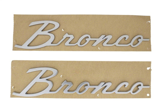 Ford Racing 21-23 Bronco Script Fender Badge - Silver M-1447-BSS
