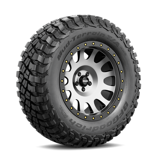 BFGoodrich Mud-Terrain T/A KM3 30X9.50R15LT 104Q 11882