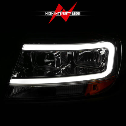 ANZO 1999-2004 Jeep Grand Cherokee Crystal Headlights w/ Light Bar Chrome Housing 111538